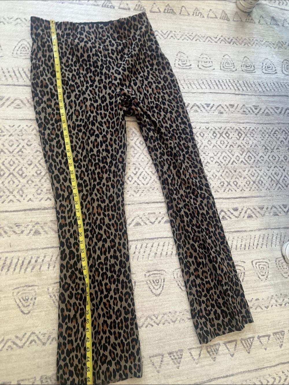 SPANX Leopard Print Wide-Leg Pants in Brown and Black. Size 1X tall - Picture 8 of 10